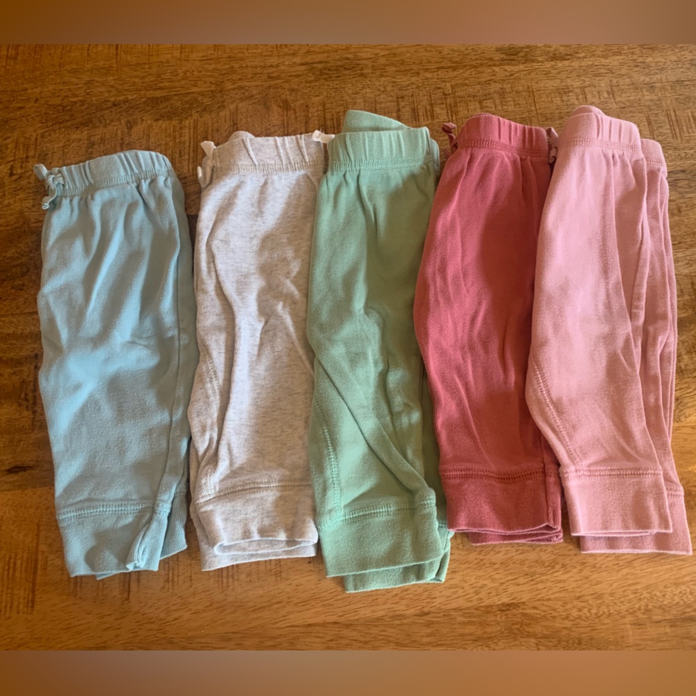 Carter’s Baby Joggers Set, 5‎ pack.